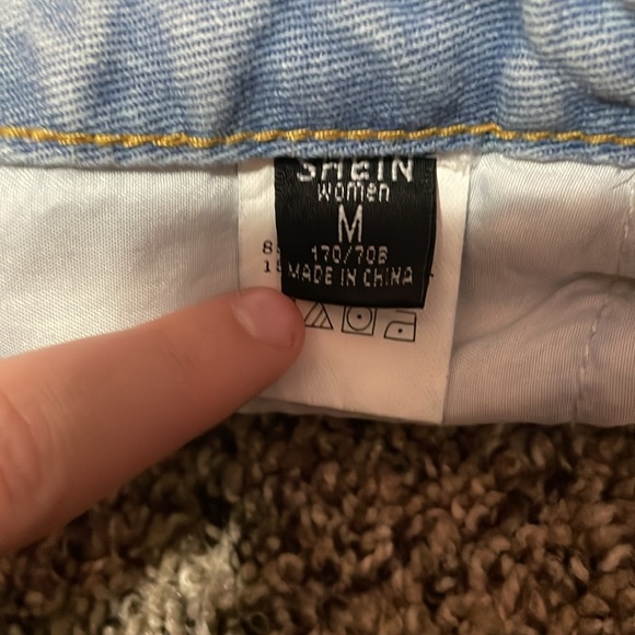 SHEIN Light Blue Ripped Jean Shorts - Picture 2 of 2